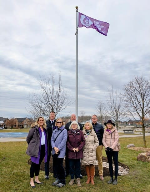 2025_11_25 Flag raising in Stouffville to raise awareness of gender based violence