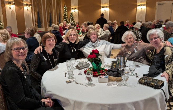 2025_12_04 Sugar plum social diners